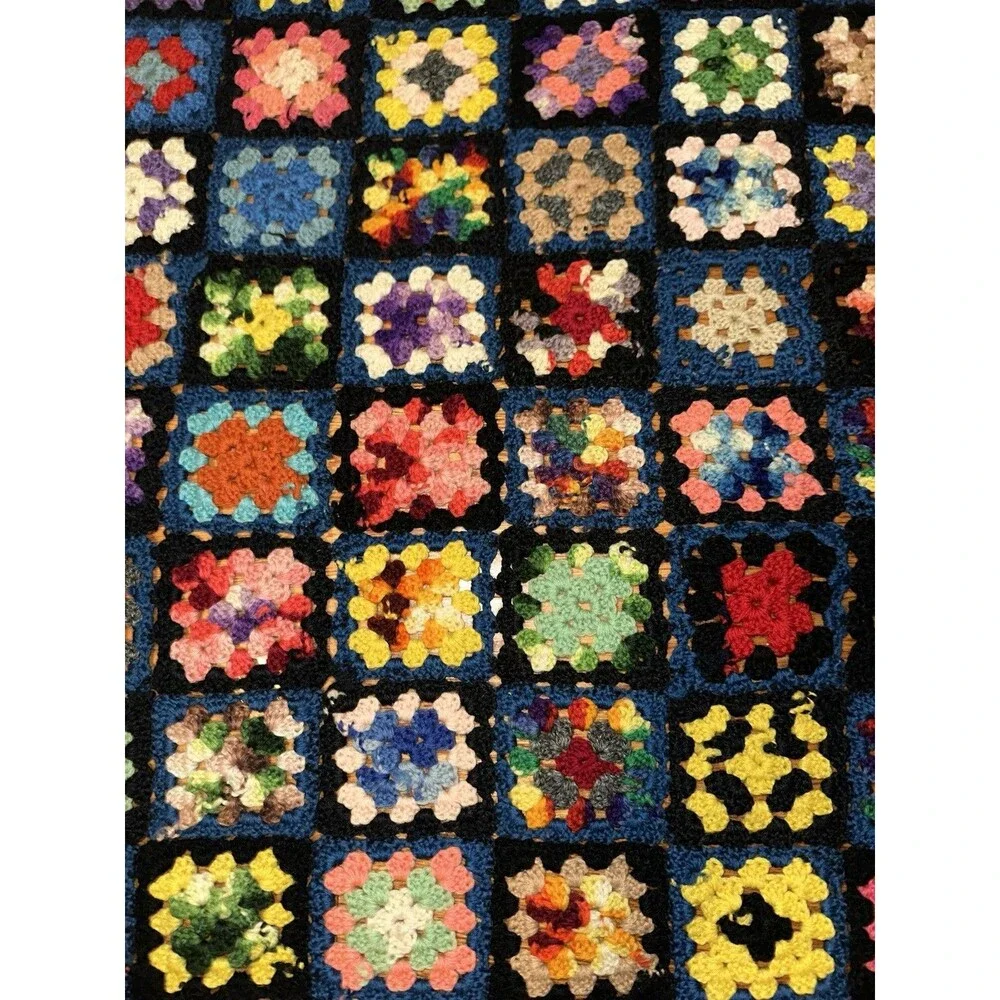 Handmade size 66x41